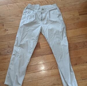36x31 Levi's Dockers khaki pants